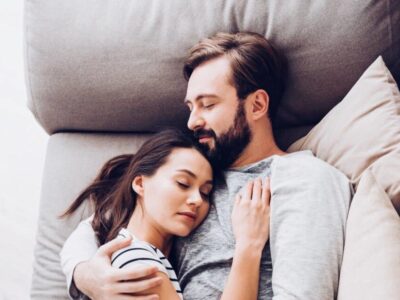 Superb 10 Health Benefits of Cuddling